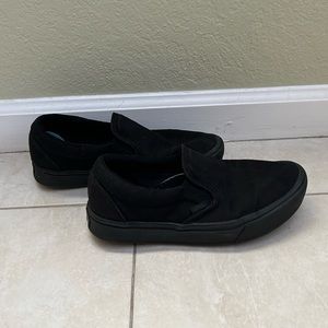 BLACK COMFY CUSHION VANS